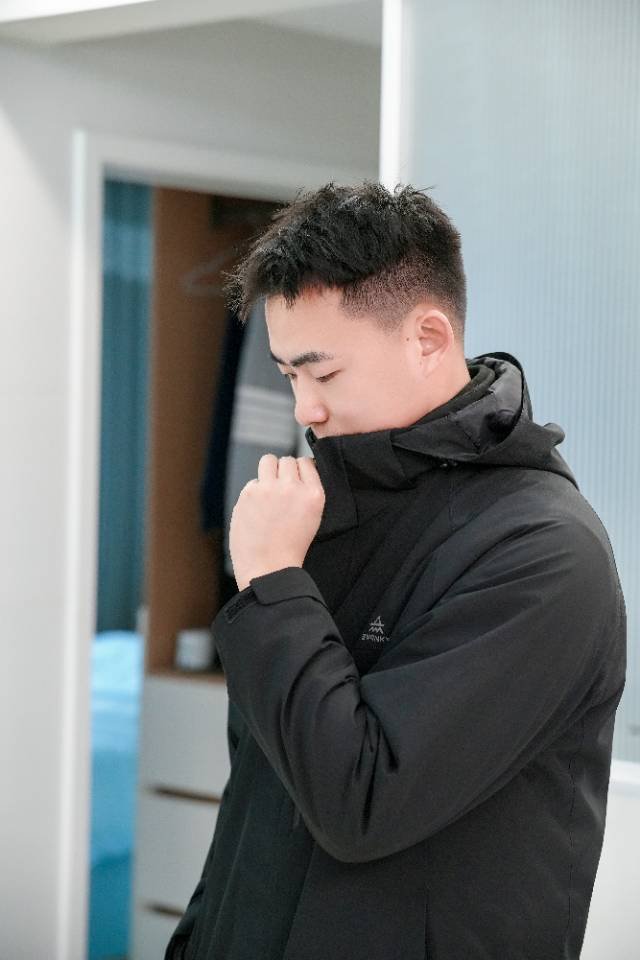 小李想要逃离浪浪山