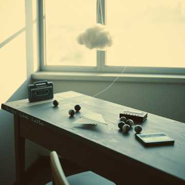 八十后的旧课桌