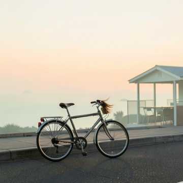 骑着单车追夕阳