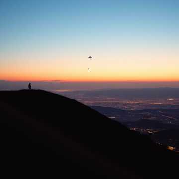 二十出头的山脊