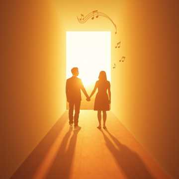 走廊尽头那些光