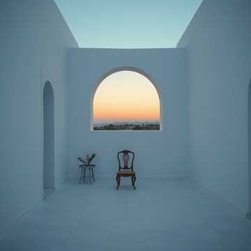 晚风里的白色庭院