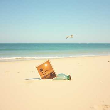 晒伤的沙滩手信