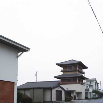 雨滴背对背告别